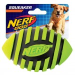 Spiralna piszcząca piłka rugby NERF dla psa - M czerwona/ zielona