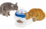 Fontanna wodna Catit z miseczką do żywności dla kota od Hagen
